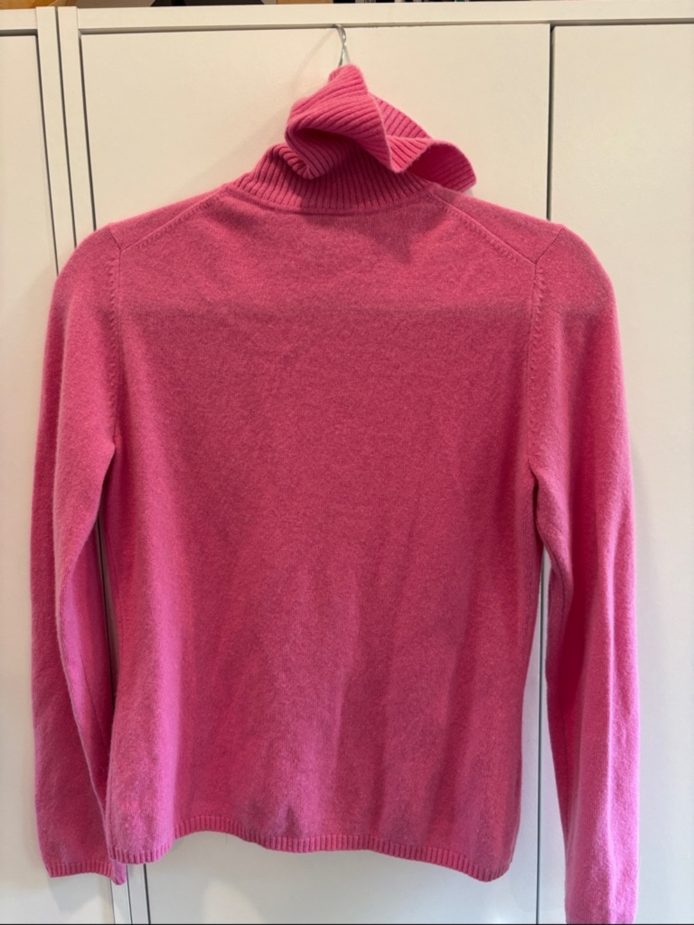 Women’s Cashmere Turtleneck Sweater
